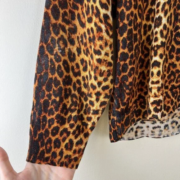 Zara Metallic Leopard Print Lightweight Pullover Sweater - Picture 2 of 4